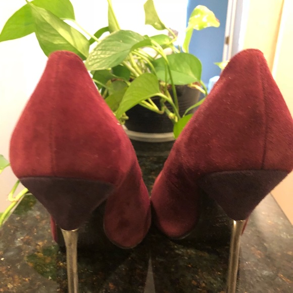 Stuart Weitzman Burgundy Stilettos - Picture 4 of 6
